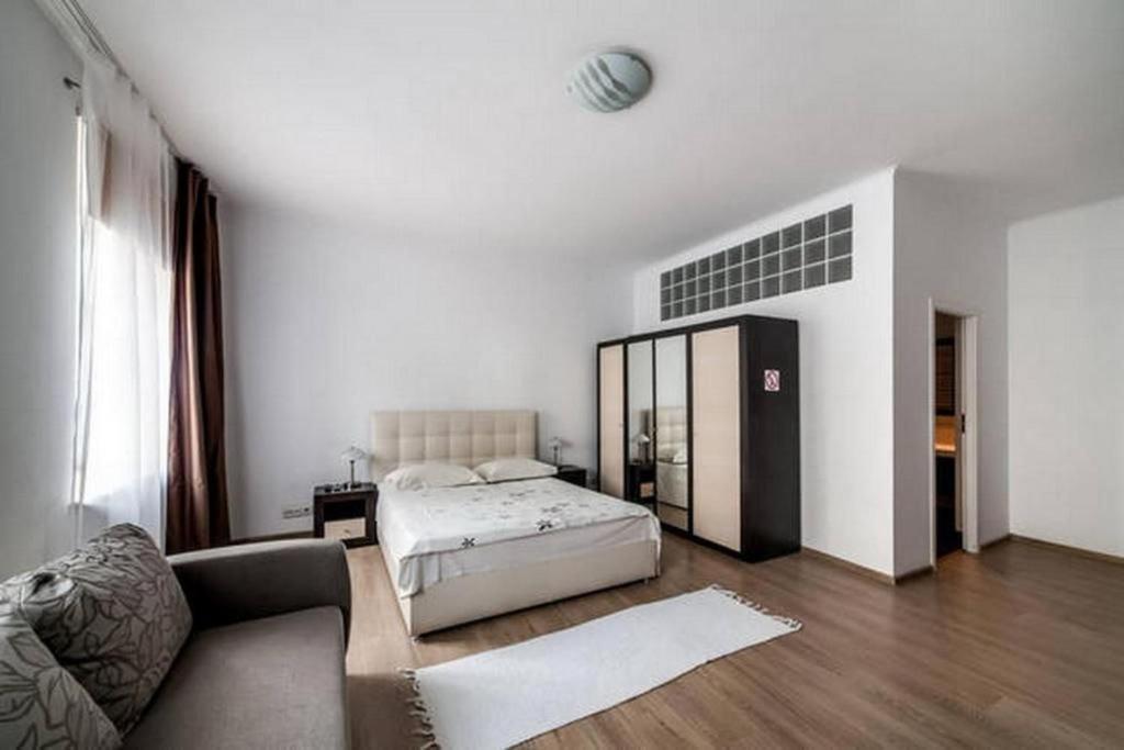 Apartment In The Center Of "Opera" Λβιβ Εξωτερικό φωτογραφία