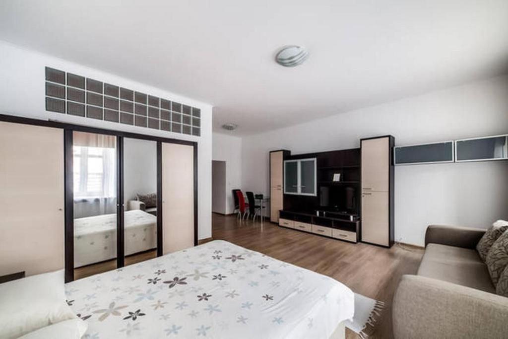 Apartment In The Center Of "Opera" Λβιβ Εξωτερικό φωτογραφία